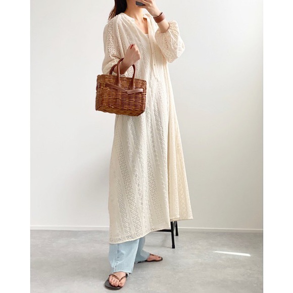 Zara midi dress with cutwork embroidery - Picture 2 of 7